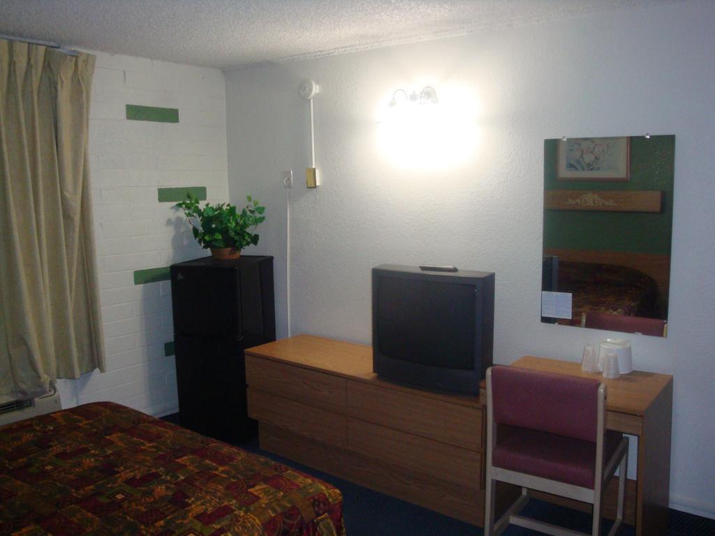 Travelers Inn Lake Havasu Lake Havasu City Δωμάτιο φωτογραφία