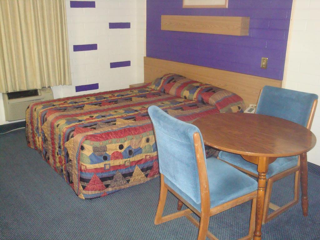 Travelers Inn Lake Havasu Lake Havasu City Δωμάτιο φωτογραφία